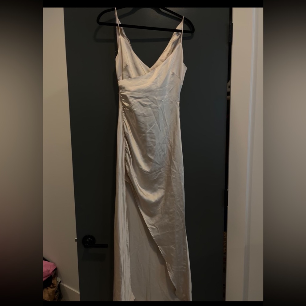 Elegant Cream Maxi Dress